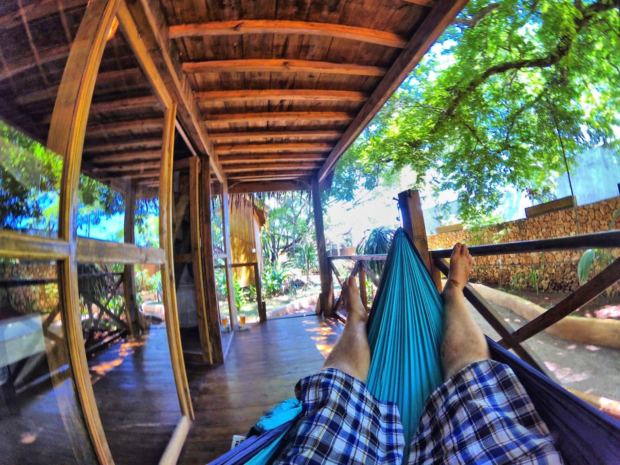 Cosmos Bungalows Bira Esterno foto