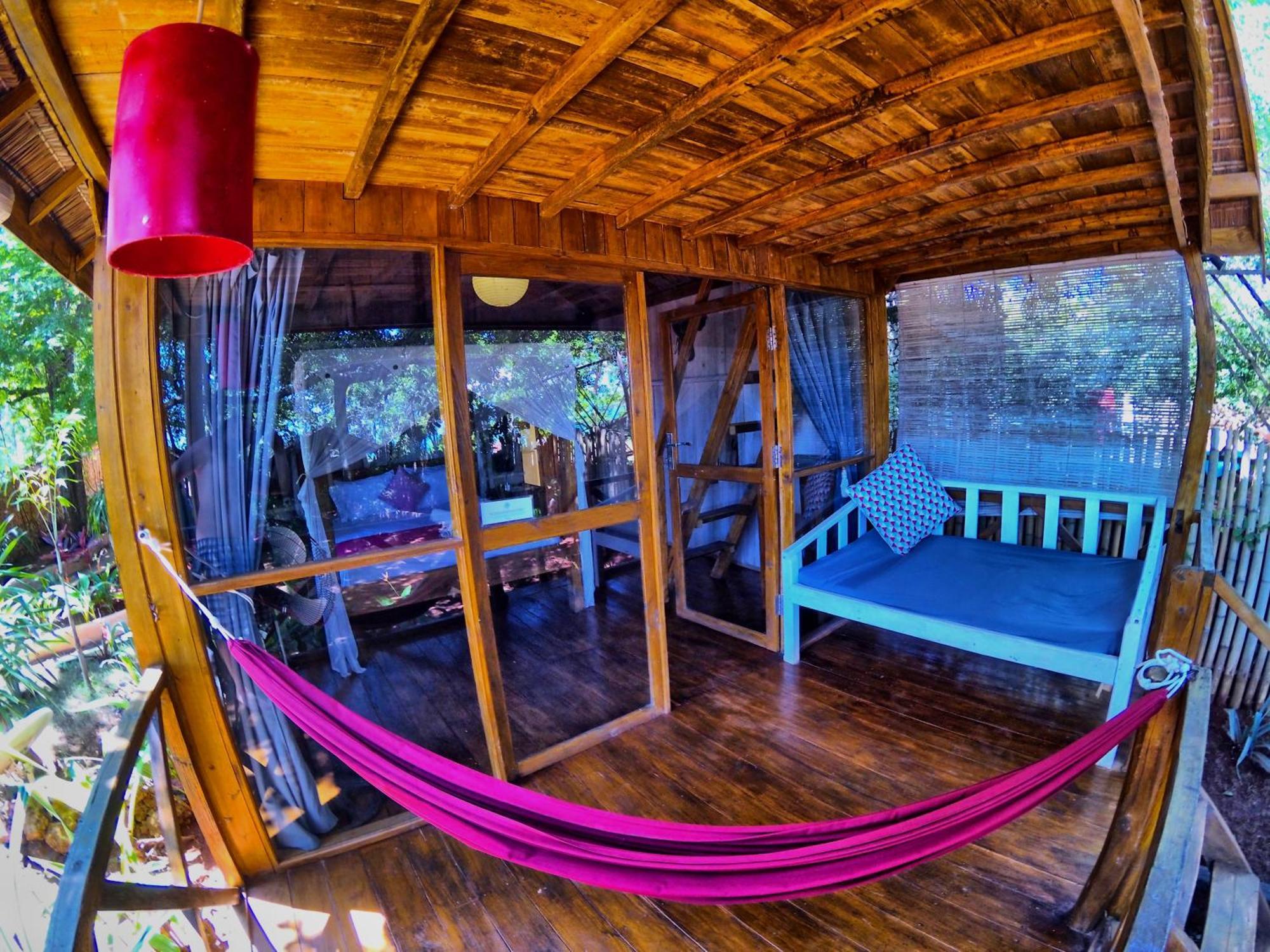 Cosmos Bungalows Bira Esterno foto