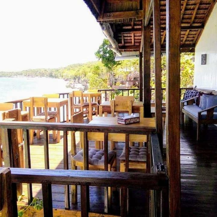 Cosmos Bungalows Bira Esterno foto